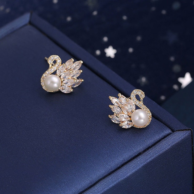Серебряные серьги S925 с лебедем и животными оптом из Китая